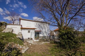Casă din piatră 175 mp în Podochori anunturi imobiliare Grecia