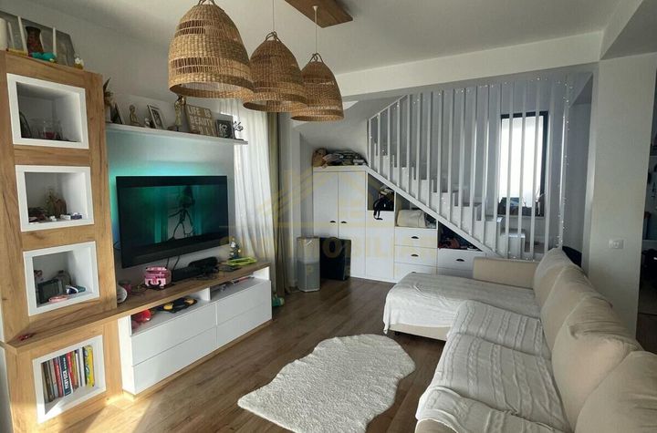 CASA P+1-INTRARE-MOBILATA- COMUNA BERCENI anunturi imobiliare Bucuresti