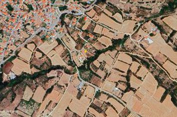 Teren construibil 1.614 mp în Agio Pnevma anunturi imobiliare Grecia