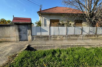 Vilă - 3 camere de vanzare ORADEA - Bihor anunturi imobiliare Bihor