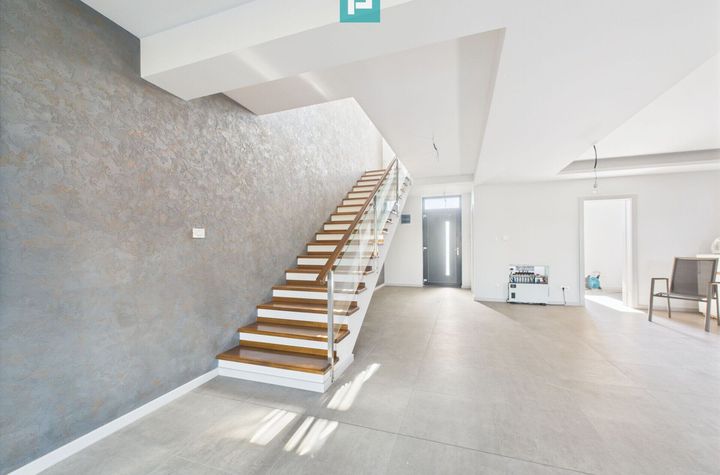 Duplex modern cu garaj, în Giarmata anunturi imobiliare Timis