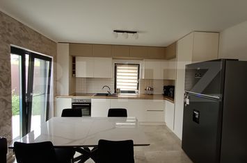 Casă - 4 camere de vanzare VLADICENI - Iasi anunturi imobiliare Iasi