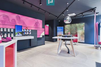 Spațiu comercial sau de birouri vad comercial mare anunturi imobiliare Arad