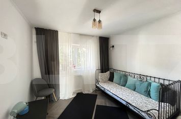 Apartament 3 camere de vanzare BOTOSANI - Botosani anunturi imobiliare Botosani