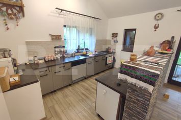 Casă - 7 camere de vanzare SUCEAVA - Suceava anunturi imobiliare Suceava