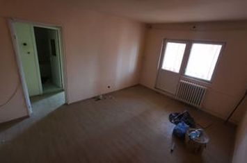 Apartament 2 camere 45 mp, str. Sighisoara nr. 1 Arad anunturi imobiliare Arad