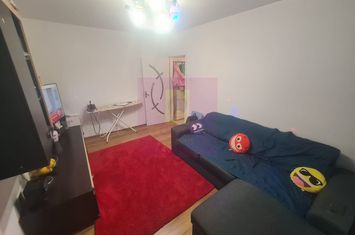 Apartament cu 3 camere de vanzare in Campina - Zona Cuza anunturi imobiliare Prahova