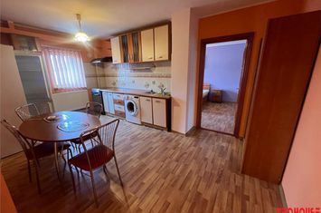 Apartament 3 camere de inchiriat CENTRAL - Bacau anunturi imobiliare Bacau