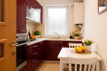 Apartament 2 camere de inchiriat TRACTORUL - Brasov anunturi imobiliare Brasov