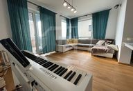 1.200 €, Apartament 4 camere