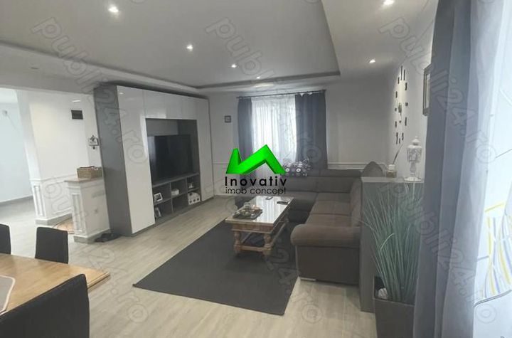 Casă - 4 camere de vanzare CRISTIAN - Sibiu anunturi imobiliare Sibiu