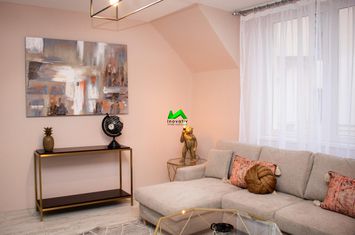 Apartament 3 camere de inchiriat CENTRAL - Sibiu anunturi imobiliare Sibiu