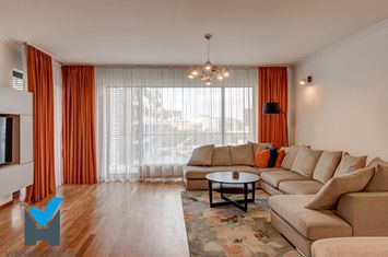 Inchiriere apartament cu terasa si vedere catre parcul Herastrau anunturi imobiliare Bucuresti
