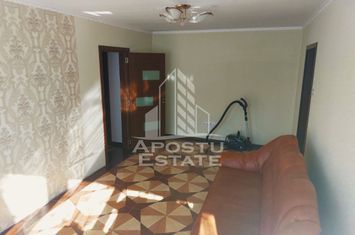 Apartament cu 2 camere, decomandat, etajul 1, centrala proprie,Sagului anunturi imobiliare Timis