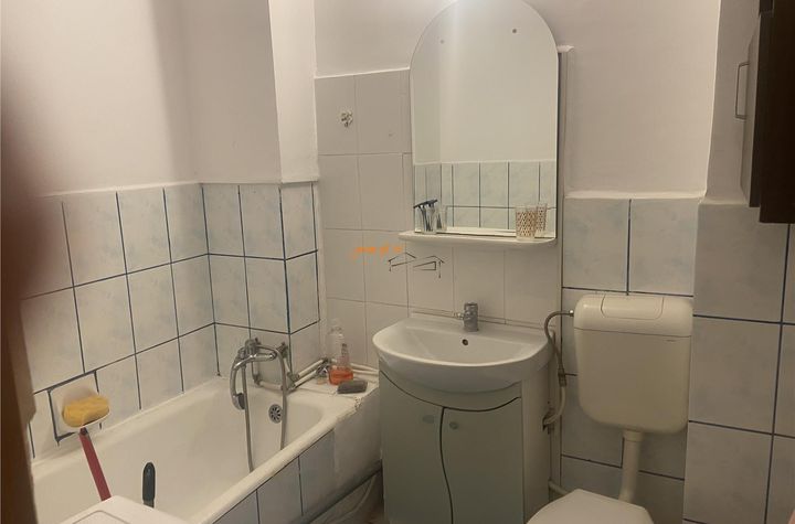 Garsonieră de inchiriat GARA - Vrancea anunturi imobiliare Vrancea