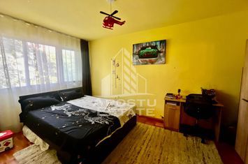 Apartament 2 camere,etaj 2,centrala proprie,zona Gh.Lazar anunturi imobiliare Timis