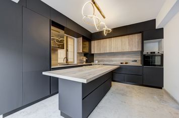 Casa Impecabila + Individuală + Decomandată in Prelungirea Ghencea ! anunturi imobiliare Bucuresti