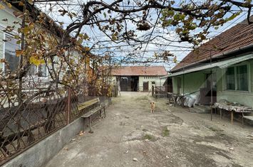 Casă - 3 camere de vanzare AIUD - Alba anunturi imobiliare Alba