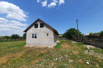 Nazarcea | Casa cu teren de 1000 mp si toate utilitatile la poarta anunturi imobiliare Constanta
