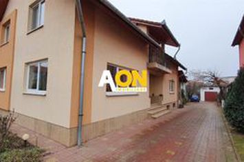Casa zona centrala cu potential multiplu anunturi imobiliare Alba
