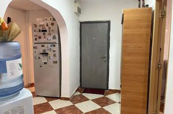 Apartament 4 camere de vanzare VITAN - Bucuresti anunturi imobiliare Bucuresti