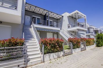 Apartament 1 cameră, Paralia Ofriniou — 200 m de mare anunturi imobiliare Grecia