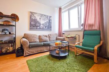 Apartament 2 camere Calea Griviței–1 Mai Metrou-vedere panoramica anunturi imobiliare Bucuresti