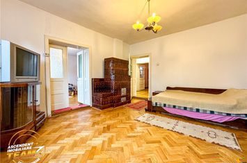 Casă - 3 camere de vanzare CENTRAL - Covasna anunturi imobiliare Covasna