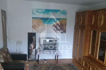 Apartament 3 camere ,semidecomandat ,Lipovei anunturi imobiliare Timis