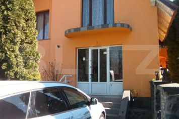 Vilă - 8 camere de vanzare REGHIN - Mures anunturi imobiliare Mures