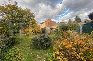 Vilă - 4 camere de vanzare CLUJ-NAPOCA - Cluj anunturi imobiliare Cluj
