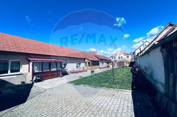 Casă cu 6 camere de vânzare în zona Centrală anunturi imobiliare Sibiu