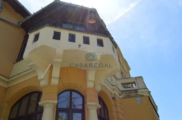 Cladire 4 nivele in centrul istoric anunturi imobiliare Bihor