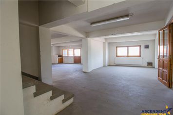 Vilă - 8 camere de vanzare EXTERIOR EST - Brasov anunturi imobiliare Brasov