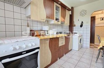 Apartament decomandat Centru Civic - Onix anunturi imobiliare Brasov