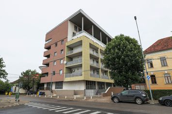 PENTHOUSE DE VIS ÎN ARAD | BLOC NOU EXCLUSIVIST BERMO anunturi imobiliare Arad