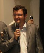 Lipsa finantarii blocheaza retailerii: 20 de branduri s-au retras din Cocor in 2009