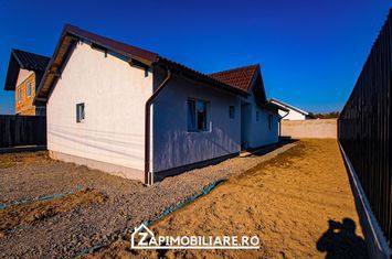 Sancrai - Casa 1 nivel - 500 mp teren anunturi imobiliare Mures