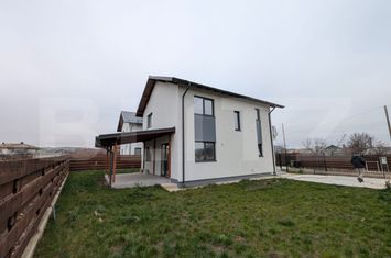 Vilă - 4 camere de vanzare IASI - Iasi anunturi imobiliare Iasi