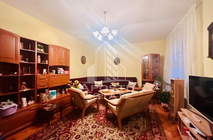 Apartament 3 camere, ideal pentru investitie, in Piata Unirii anunturi imobiliare Timis