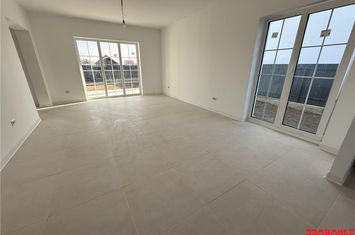 Casă - 3 camere de vanzare CENTRAL - Bacau anunturi imobiliare Bacau