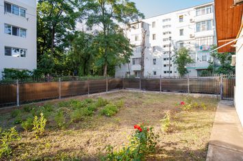 Casă - 4 camere de vanzare IASI - Iasi anunturi imobiliare Iasi