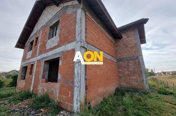 Casa la rosu,2100 mp teren,zona Micesti anunturi imobiliare Alba