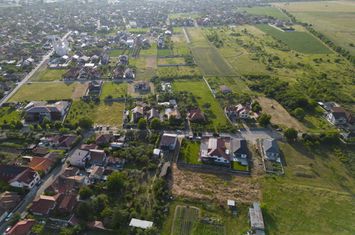 Teren intravilan 668 mp în Grădiște, Arad anunturi imobiliare Arad