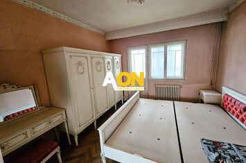 Apartament 3 camere decomandat, etaj 3, ultracentral anunturi imobiliare Alba