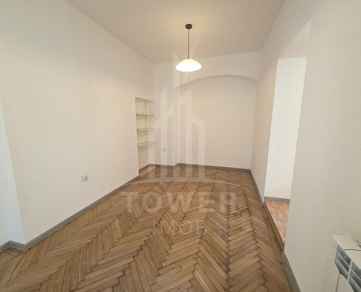 Birou Central, 25 mp