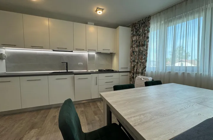 Apartament 2 camere de vanzare BRASOV - Brasov anunturi imobiliare Brasov