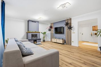 Casa de Vânzare 164mp, Teren 548mp - Lunca Cetățuii - Cartier Astoria anunturi imobiliare Iasi