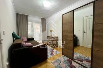 Apartament 3 camere, centrala proprie, zona Complexul studentesc anunturi imobiliare Timis