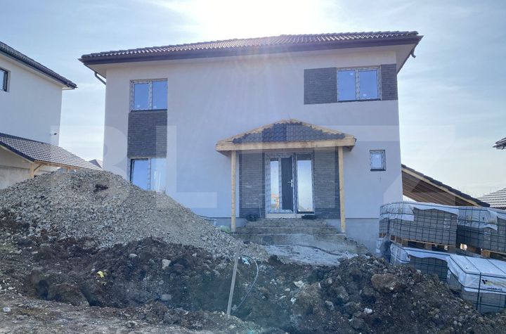 Casă - 4 camere de vanzare JUCU DE SUS - Cluj anunturi imobiliare Cluj